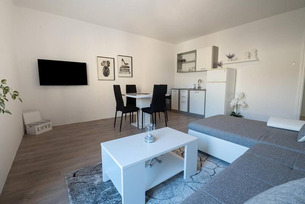 Апартаменты Apartman Iva Задар Экстерьер фото